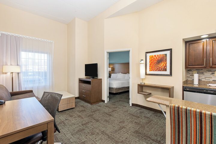 Staybridge Suites Oak Ridge by IHG