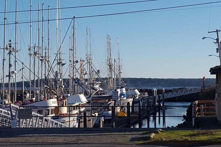 Harborside Inn