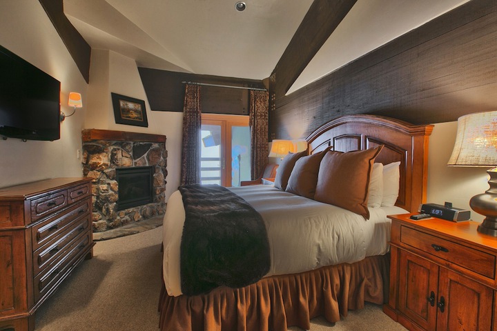 Room 414 of 500