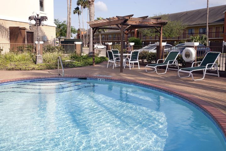 Holiday Inn Express Hotel & Suites Brownsville by IHG