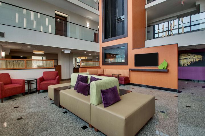 Hotel Interior 11 of 62