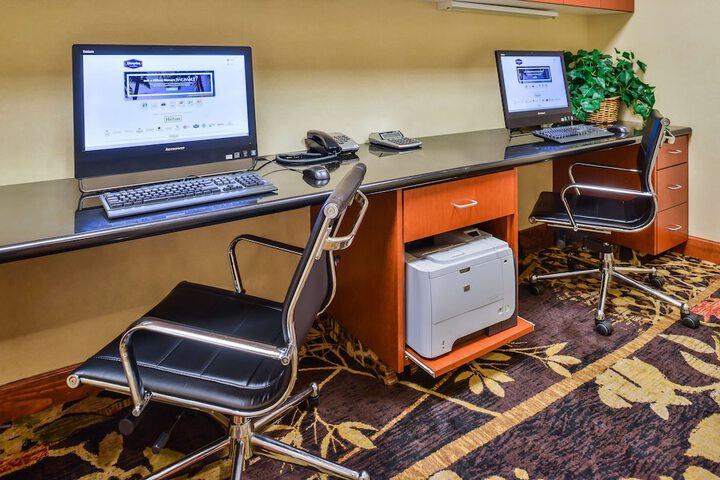 Business Center 69 of 69