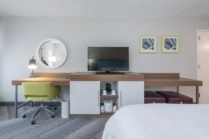 Room 22 of 27