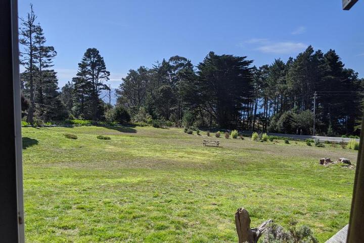 The Andiron Seaside Inn & Cabins