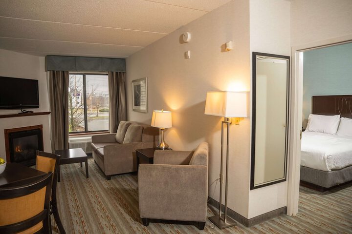 Room 22 of 25