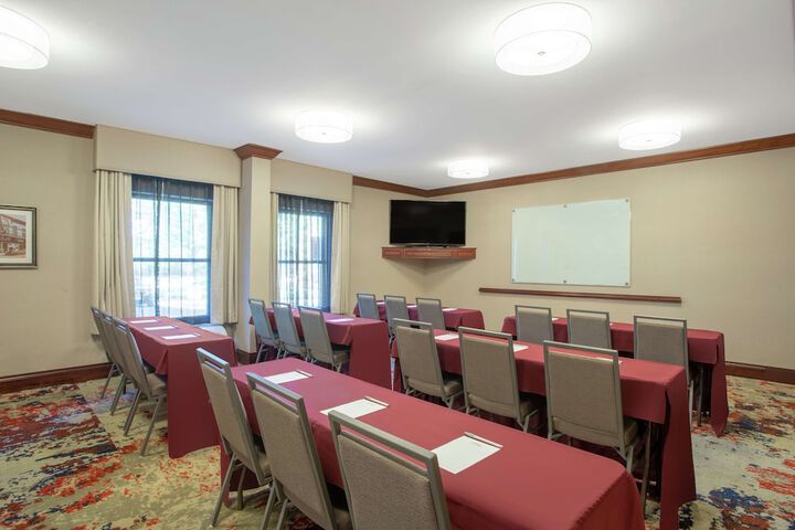Hampton Inn Boston / Marlborough