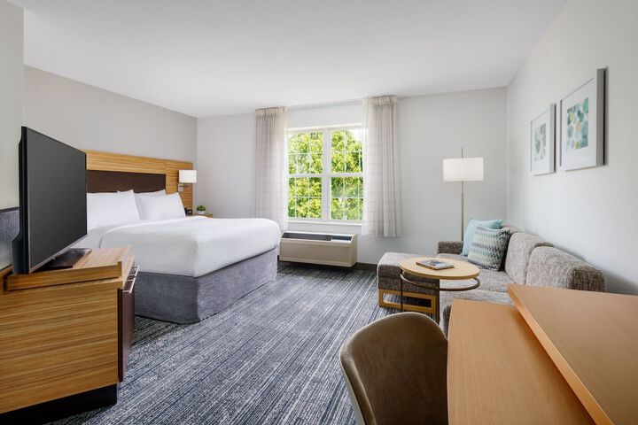 TownePlace Suites by Marriott Manchester