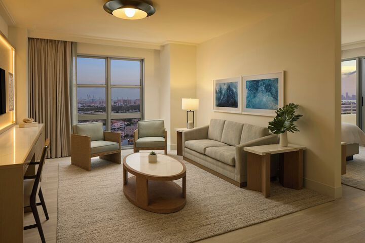 Loews Miami Beach Hotel – South Beach
