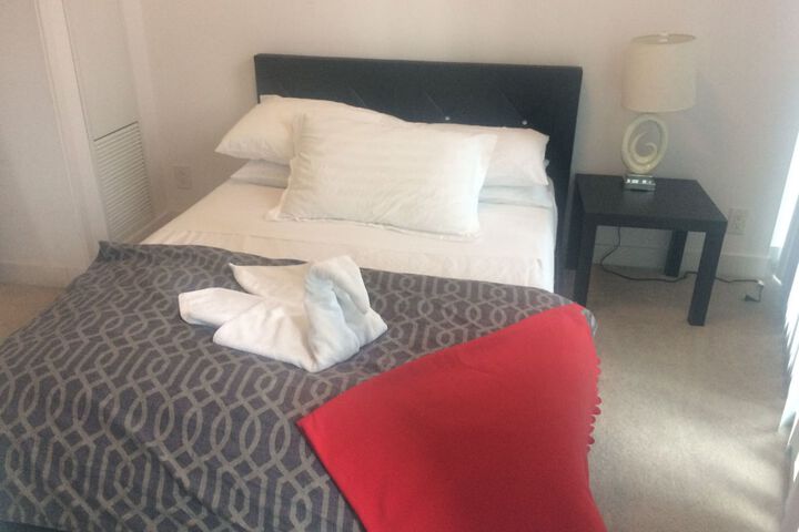 Room 14 of 21
