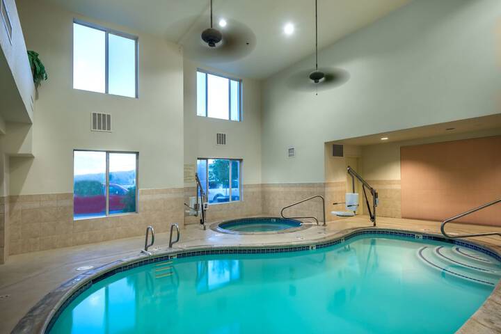 Holiday Inn Express & Suites Carson City by IHG