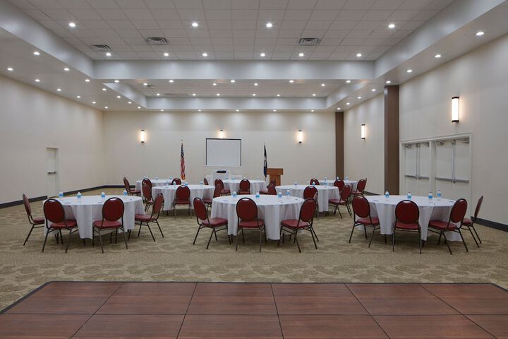 Four Points by Sheraton Virginia Beach Oceanfront