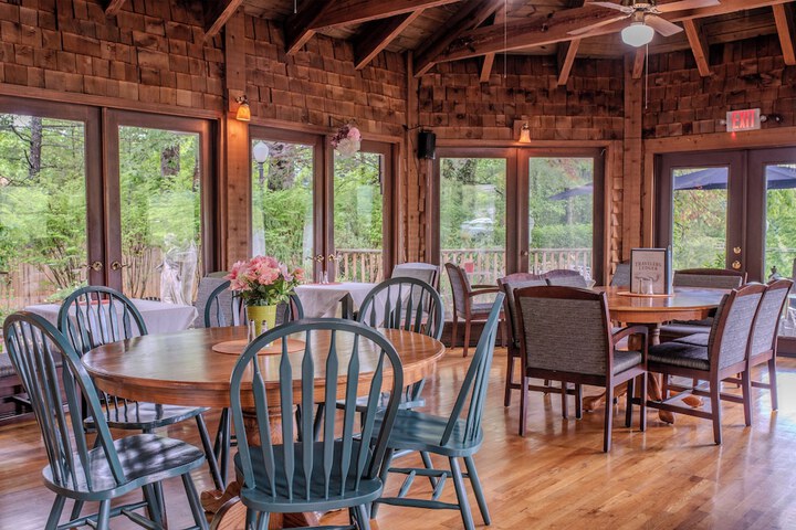 McKinley Edwards Inn
