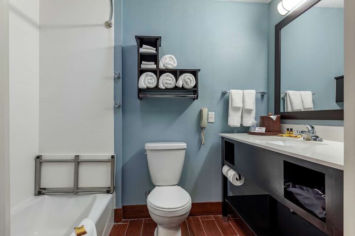 Best Western Plus North Odessa Inn & Suites