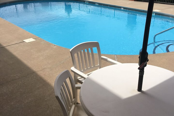 Pool 4 of 36