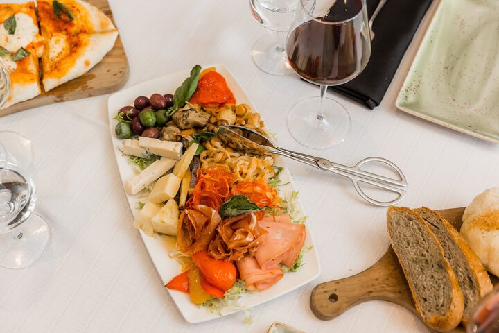 Dining 50 of 70