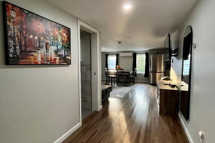 2 Bed Berkshire Getaway at Stephentown Hotel