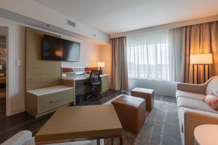 Room 21 of 32