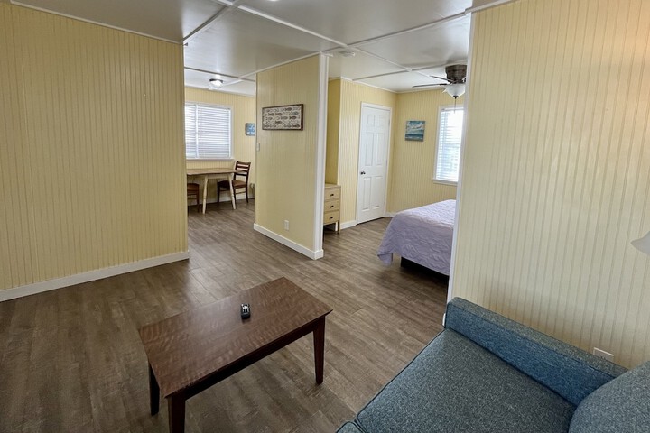Room 70 of 118