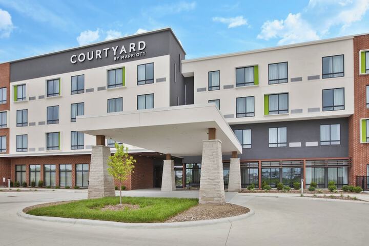 Hotel 2 of 37