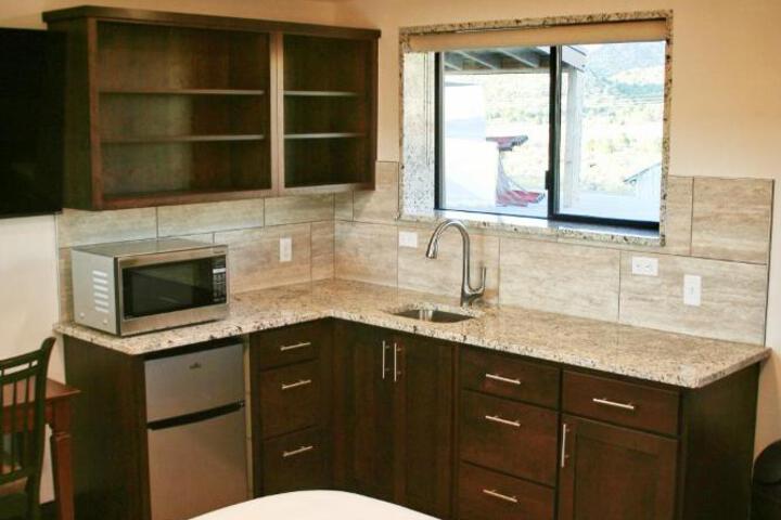 Iron Springs Luxury Lodge & Spa