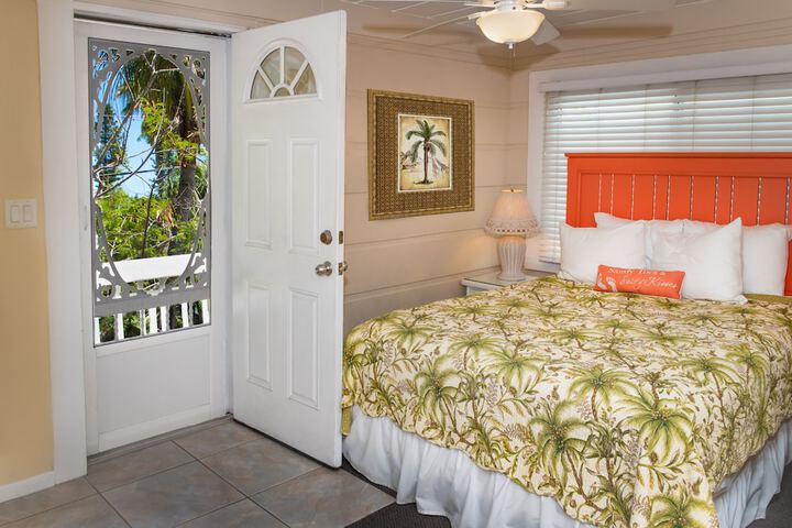 Room 115 of 205