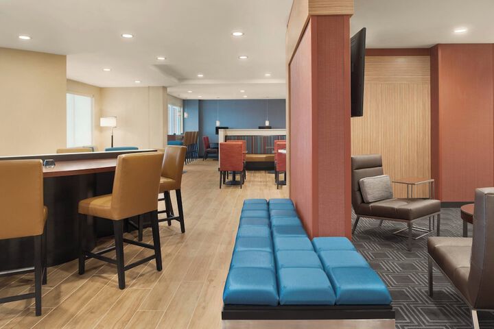 Hotel Interior 10 of 26
