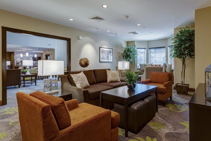 Staybridge Suites St. Louis - Westport by IHG