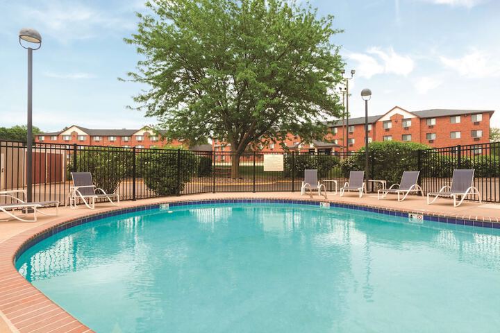 Pool 3 of 24