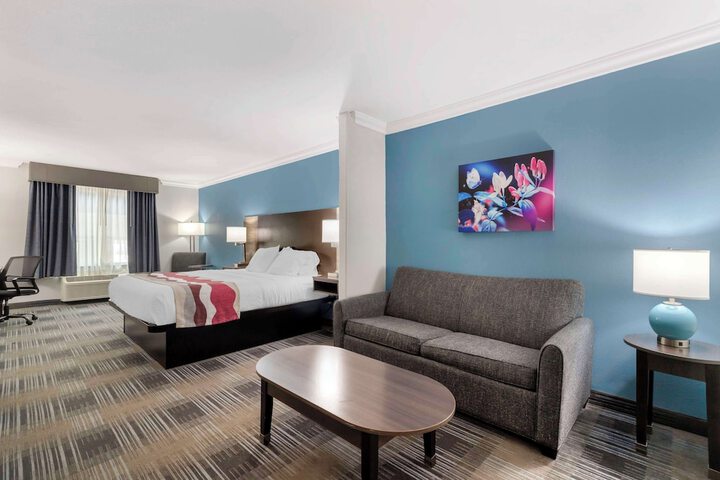 Room 13 of 49