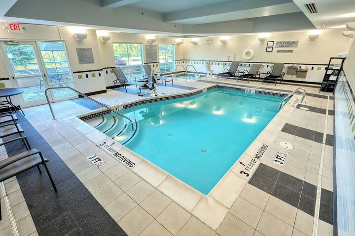 Fairfield Inn & Suites by Marriott Harrisburg West