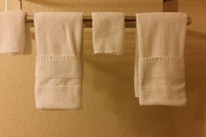 Room 35 of 39