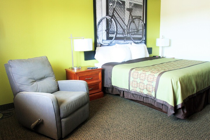 Room 42 of 57