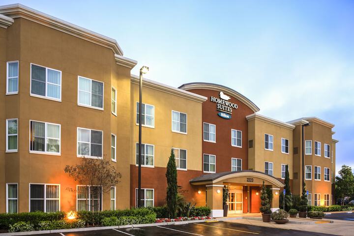 Hotel 4 of 58