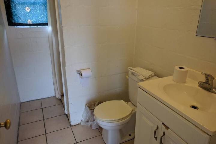 Room 15 of 26