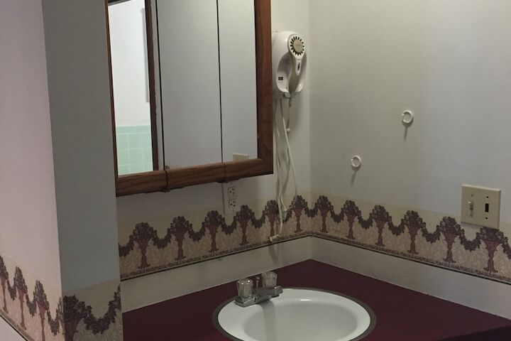 Room 14 of 67