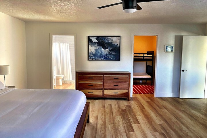 Room 74 of 129