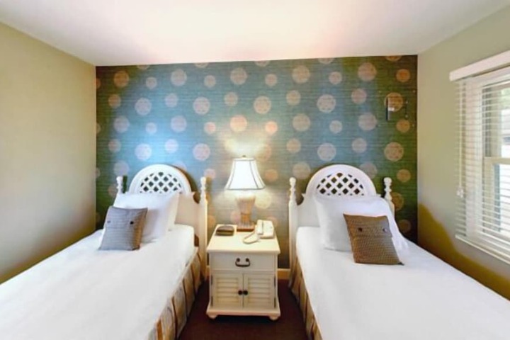 Room 20 of 53