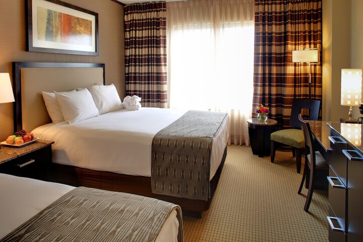 Isle Casino Hotel Bettendorf - a Caesars Rewards Destination