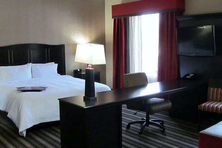 Room 15 of 46