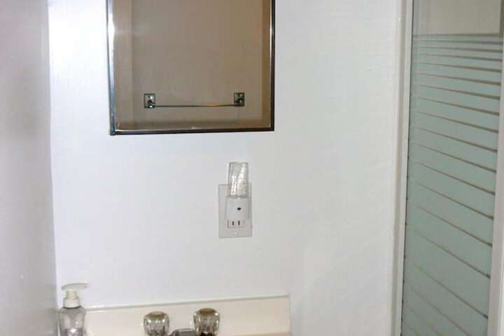 Room 22 of 39
