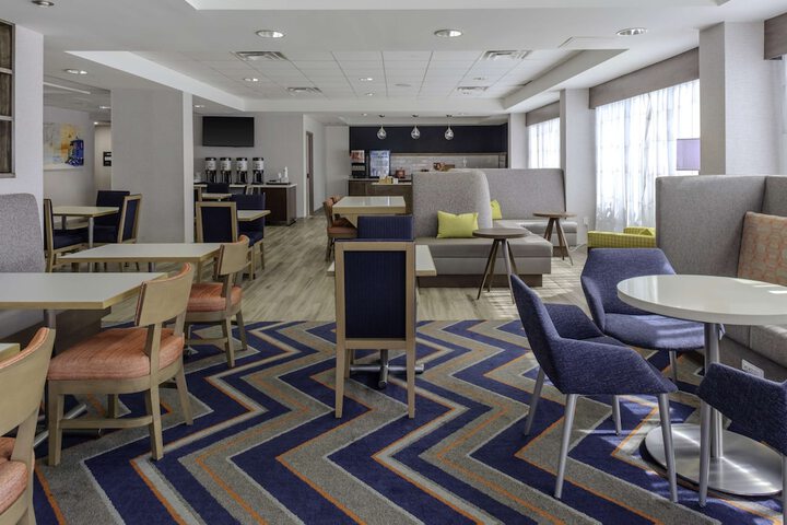 Hotel Interior 10 of 32
