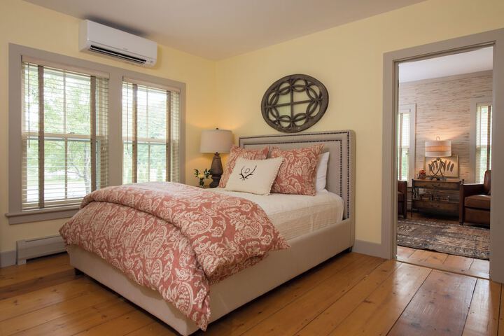 Deer Brook Inn