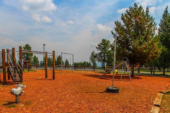 Timbers at Island Park Village Resort