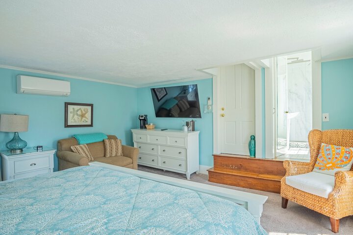 Room 14 of 46