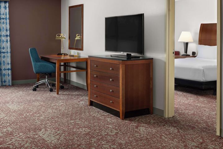 Room 25 of 39