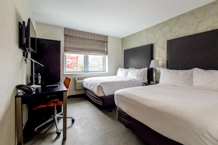 Room 22 of 29