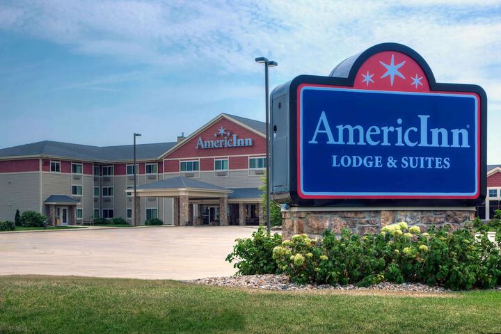 Hotel 2 of 61