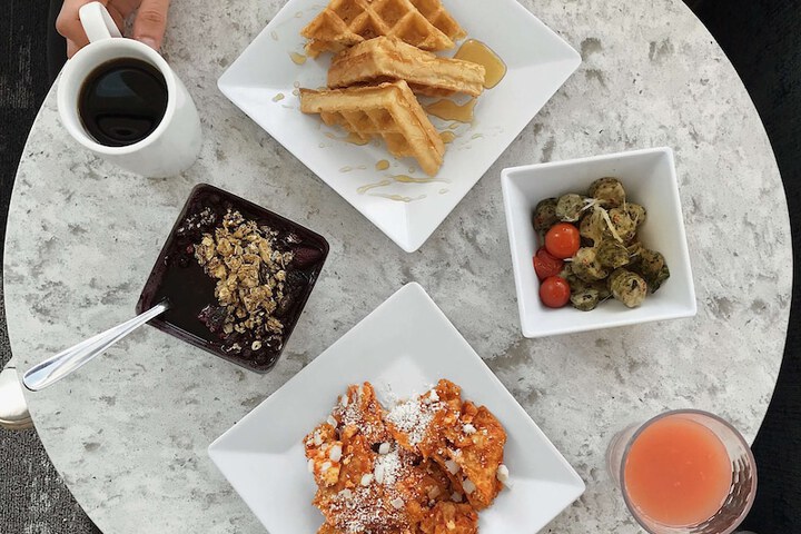 Hyatt Place Glendale / Los Angeles