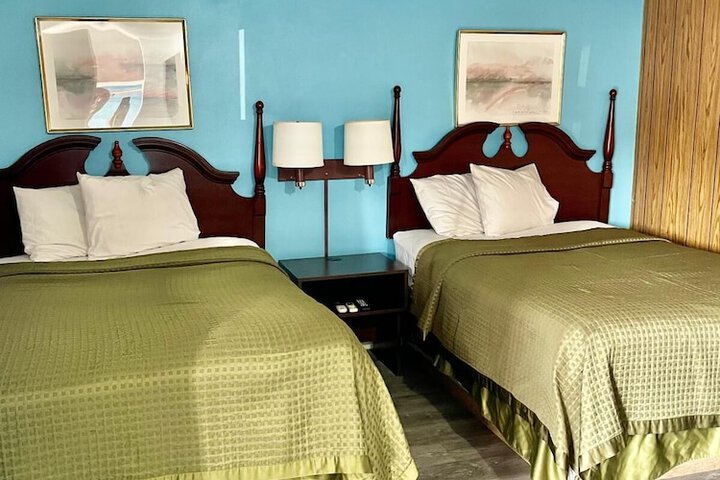 Travelers Inn Motel