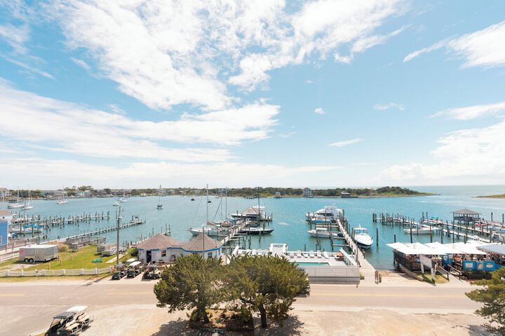 The Anchorage Inn and Marina